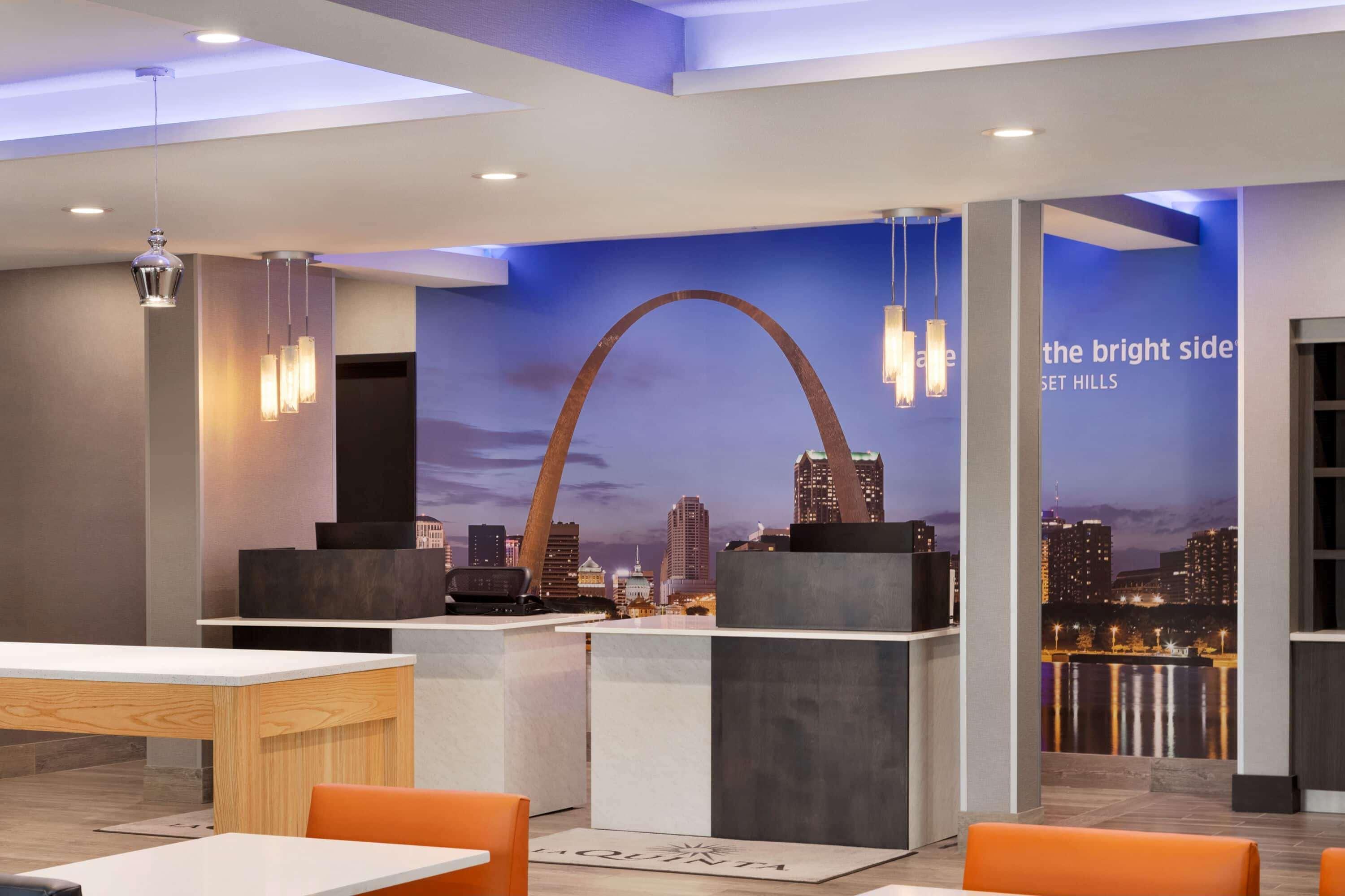 La Quinta Inn & Suites By Wyndham St Louis Route 66 Windsor Springs Kültér fotó